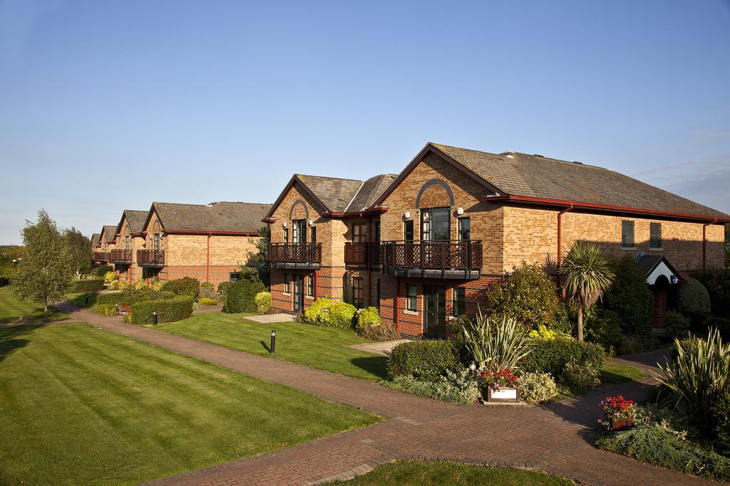 Five Lakes Resort Colchester Eksteriør billede